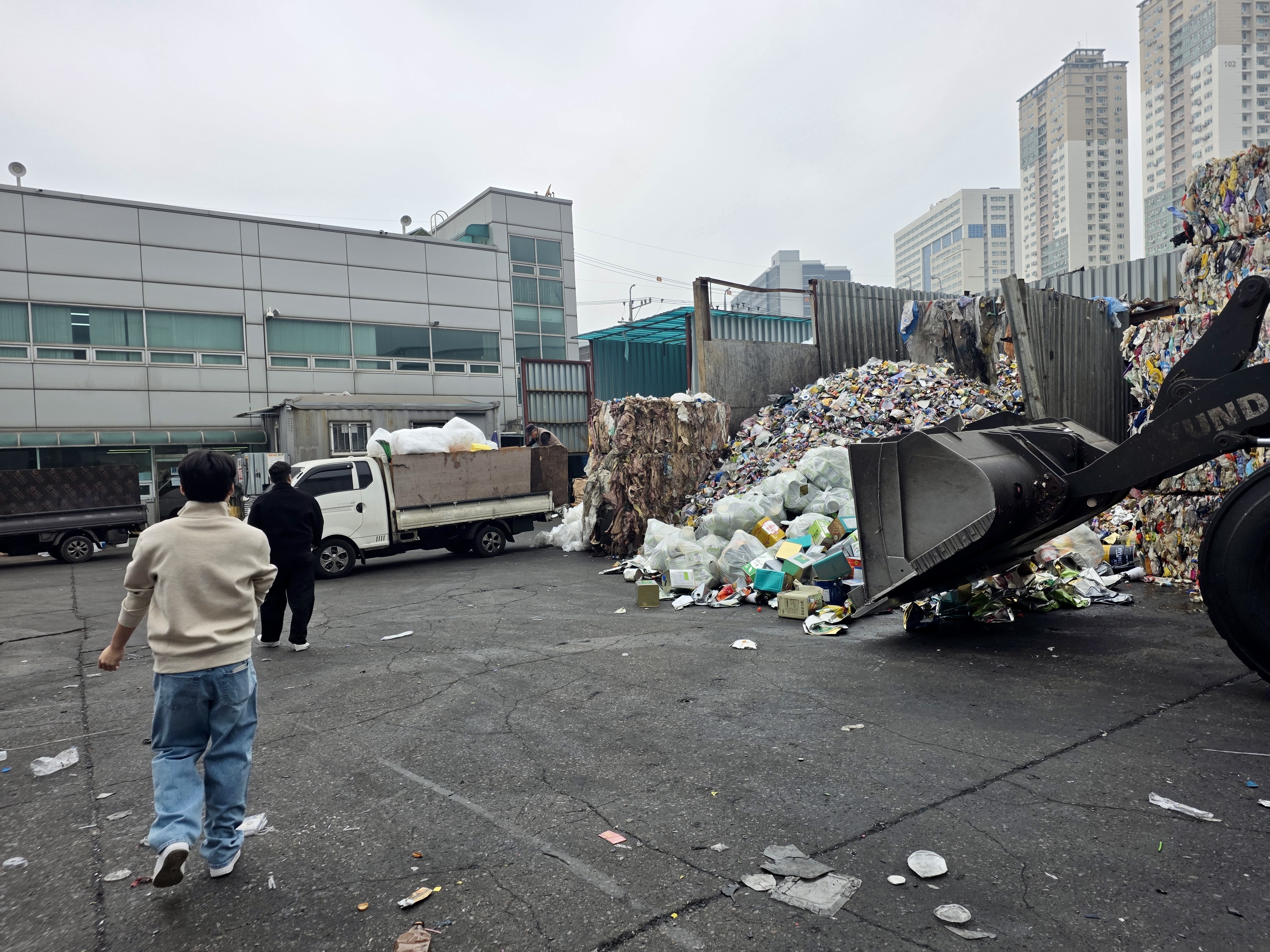 Visit to recycling facility